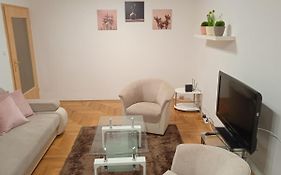 Family Apartment-Csaladias Hangulat