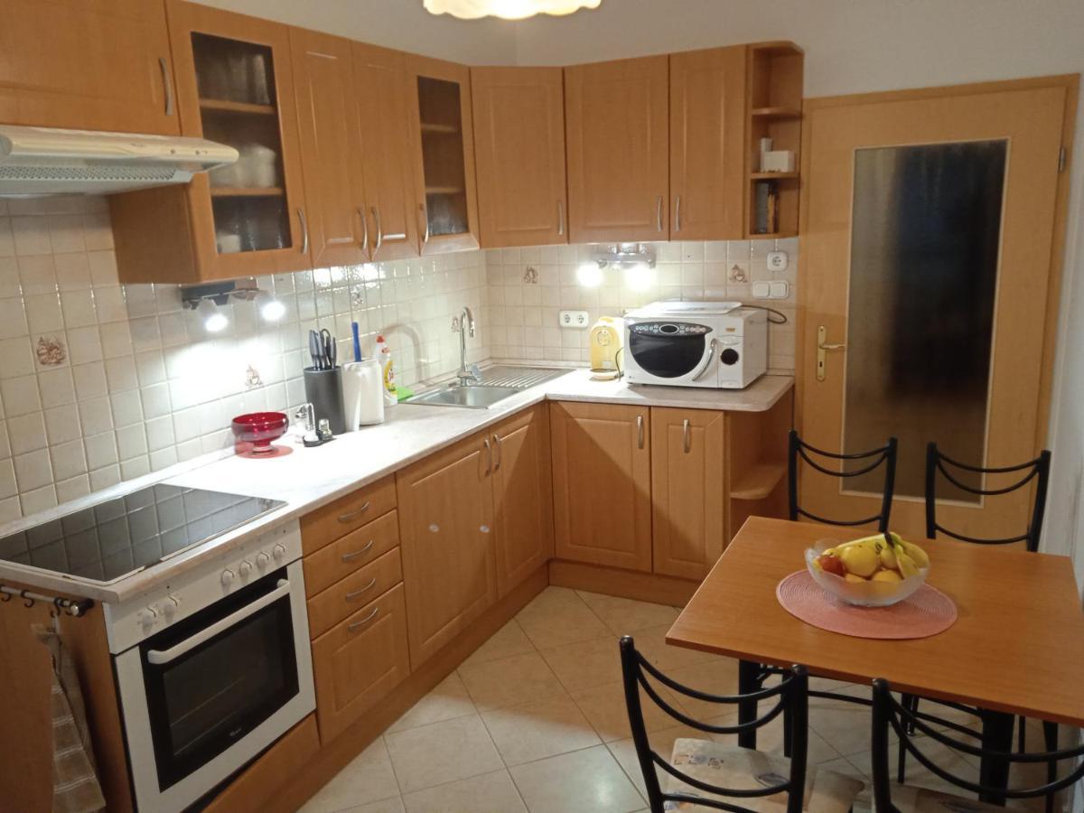 Family Apartment-Csaladias Hangulat Győr Zewnętrze zdjęcie