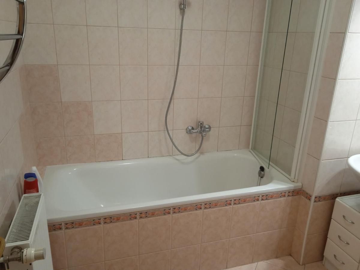 Family Apartment-Csaladias Hangulat Győr Zewnętrze zdjęcie